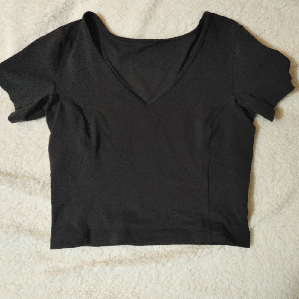 Lululemon Nulu Cropped Slim Yoga Short Sleeve